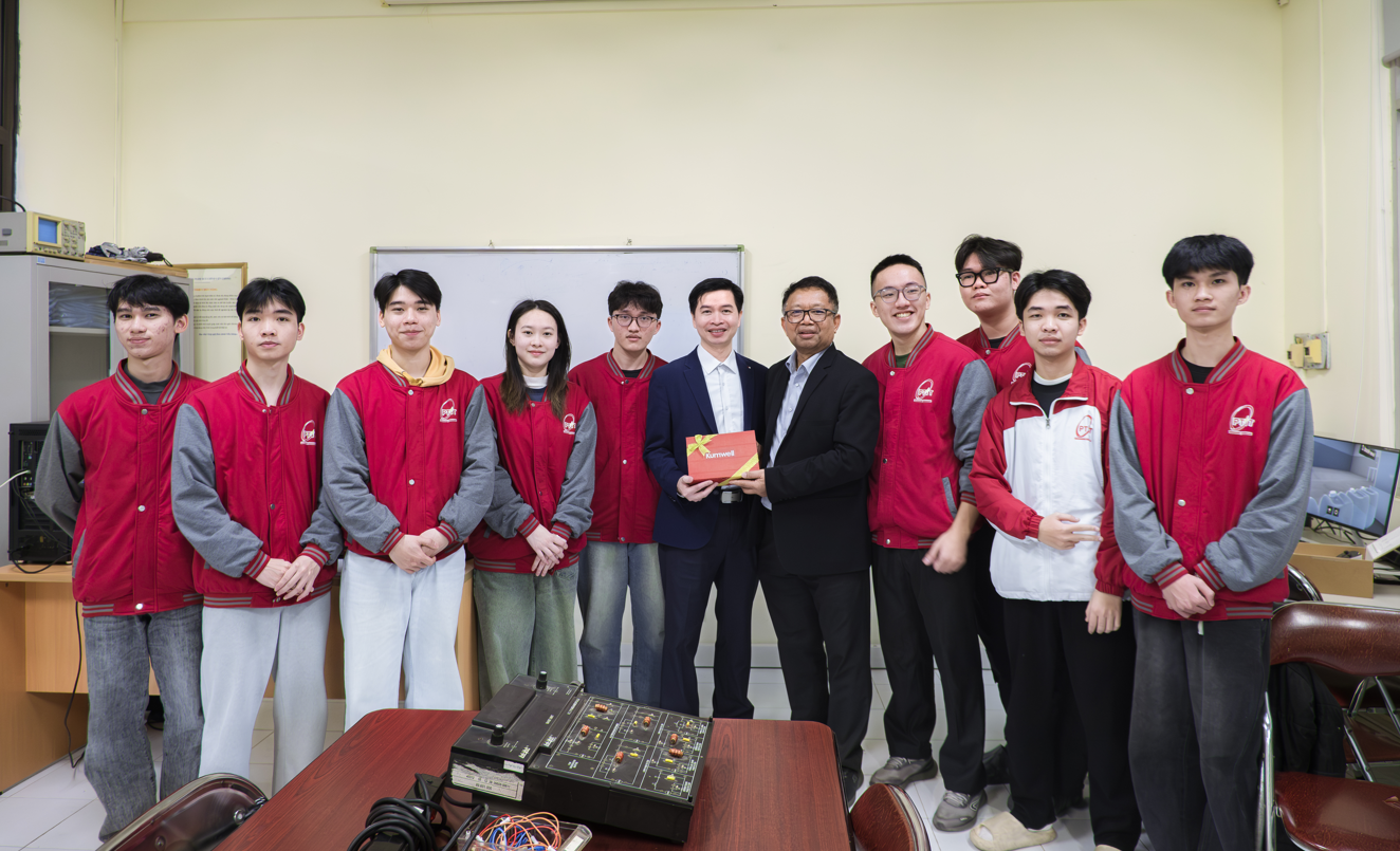 KMITL, 베트남 PTIT 방문… Faraday XR S1 수업 운영 방식 자문